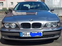 Gebraucht BMW 528 193 PS (141 kW) 1996 Grau Limousine