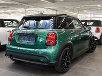 Gebraucht Mini Cooper 136 PS (100 kW) 2023 Grün Kleinwagen