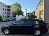 Gebraucht Skoda Octavia 105 PS (77 kW) 2014 Schwarz Kombi