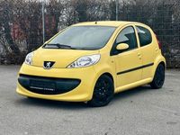 Gebraucht Peugeot 107 68 PS (50 kW) 2006 Gelb Kleinwagen