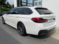 Gebraucht BMW 520 Efficient Dynamics 184 PS (135 kW) 2021 Weiss Kombi
