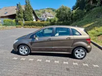 Gebraucht Mercedes B180 150 PS (110 kW) 2008 Beige Van / Kleinbus