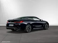 Gebraucht BMW M850 M Sport 530 PS (389 kW) 2023 Carbonschwarz metallic Coupé
