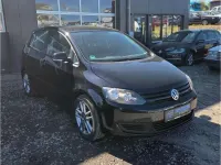 Gebraucht VW Golf VI Trendline 105 PS (77 kW) 2011 Deep black perleffekt (metallic) Kleinwagen