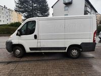 Gebraucht Peugeot Boxer 105 PS (77 kW) 2011 Weiß Van
