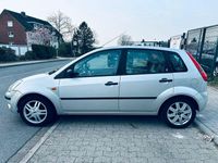 Gebraucht Ford Fiesta Ghia 80 PS (58 kW) 2002 Grau Kleinwagen