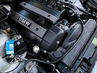 Gebraucht BMW 525 192 PS (141 kW) 2000 Silber Limousine