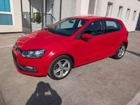Gebraucht VW Polo 90 PS (66 kW) 2015 Rot Limousine
