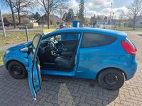 Gebraucht Ford Fiesta 60 PS (44 kW) 2009 Blau Kleinwagen