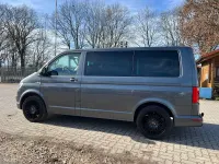Gebraucht VW Multivan Comfortline 150 PS (110 kW) 2016 Grau Van / Kleinbus