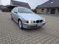 Gebraucht BMW 525 143 PS (105 kW) 1997 Silber Limousine