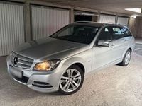 Gebraucht Mercedes C180 156 PS (114 kW) 2011 Silber Kombi