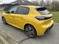 Gebraucht Peugeot 208 Allure 102 PS (75 kW) 2020 Gelb Kleinwagen