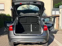 Gebraucht Mercedes GLA180 122 PS (89 kW) 2016 Grau SUV