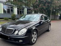 Gebraucht Mercedes E500 2004 Schwarz Limousine