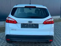 Gebraucht Ford Focus Trend 95 PS (69 kW) 2014 Weiß Limousine