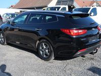 Second-hand Kia Optima 163 CP (119 kW) 2017 Negru Break