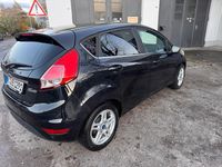 Gebraucht Ford Fiesta 100 PS (73 kW) 2014 Schwarz Kleinwagen