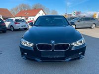 Usata BMW 318 143 CV (105 kW) 2013 Nero Station wagon