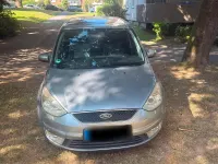 Gebraucht Ford Galaxy 140 PS (102 kW) 2007 Silber Van / Kleinbus