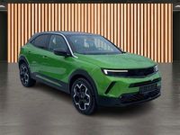 Gebraucht Opel Mokka Ultimate 131 PS (96 kW) 2024 Lackierung matcha green SUV