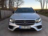 Gebraucht Mercedes E220 AMG 194 PS (142 kW) 2018 Silber Kombi
