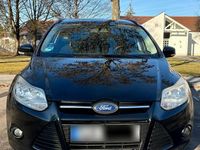 Gebraucht Ford Focus Trend 125 PS (91 kW) 2013 Schwarz Kombi