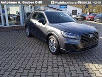 Gebraucht Audi Q2 S-Line 150 PS (110 kW) 2019 Daytona gray pearl effect SUV