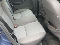 Gebraucht Ford Focus 109 PS (80 kW) 2006 Blau Coupé