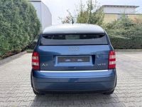 Usado Audi A2 90 HP (66 kW) 2004 Azul Citadino