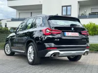 Gebraucht BMW X3 Sport Line 184 PS (135 kW) 2024 Schwarz ii/bonnet fluid black SUV