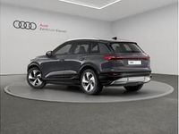 Neu Audi SQ6 e-tron Ambiente 359 kW (489 PS) 2025 Grau (magnetgrau) SUV