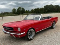 Gebraucht Ford Mustang Convertible 220 PS (161 kW) 1965 Rot Cabrio