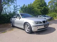 Gebraucht BMW 318 Exclusive 143 PS (105 kW) 2003 Silber Limousine