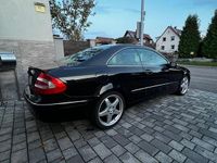 Gebraucht Mercedes CLK320 Elegance 218 PS (160 kW) 2004 Schwarz Coupé