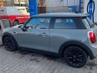 Gebraucht Mini ONE 102 PS (75 kW) 2020 Grau Kleinwagen