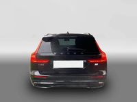 Gebraucht Volvo V60 Plus 455 PS (334 kW) 2022 Schwarz Kombi