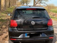 Gebraucht VW Polo 90 PS (66 kW) 2016 Schwarz Kleinwagen