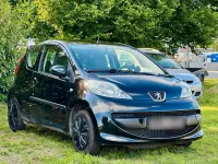 Gebraucht Peugeot 107 68 PS (50 kW) 2008 Schwarz Kleinwagen