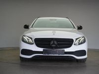 Gebraucht Mercedes E300 245 PS (180 kW) 2018 Weiß Limousine