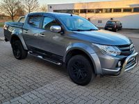 Gebraucht Mitsubishi L200 181 PS (133 kW) 2017 Grau Pickup