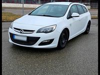 Gebraucht Opel Astra 165 PS (121 kW) 2013 Weiß Kombi