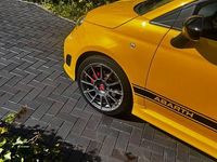 Gebraucht Abarth 595 Pista 160 PS (117 kW) 2017 Gelb Kleinwagen