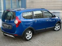Gebraucht Dacia Lodgy Stepway 131 PS (96 kW) 2020 Blau Van / Kleinbus