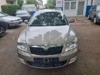 Gebraucht Skoda Octavia Elegance 160 PS (117 kW) 2012 Other Kombi