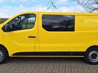 Gebraucht Opel Vivaro 95 PS (69 kW) 2016 Gelb Van / Kleinbus