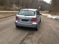 Gebraucht Mercedes B200 140 PS (102 kW) 2006 Blau Van / Kleinbus