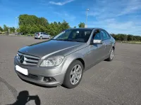 Gebraucht Mercedes C220 170 PS (125 kW) 2009 Beige Limousine