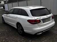 Gebraucht Mercedes C200 Avantgarde 136 PS (100 kW) 2017 Weiß Kombi