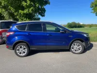 Używany Ford Kuga 182 KM (133 kW) 2017 Niebieski SUV